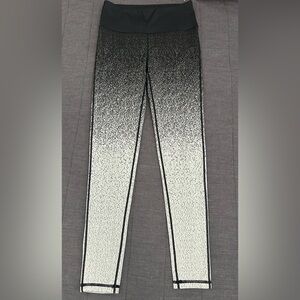 Black and White Gradient Leggings